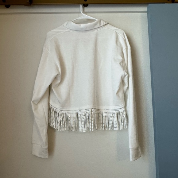 NWT White Bedazzled Fringe Long Sleeve Pullover Top- Small - Picture 7 of 9